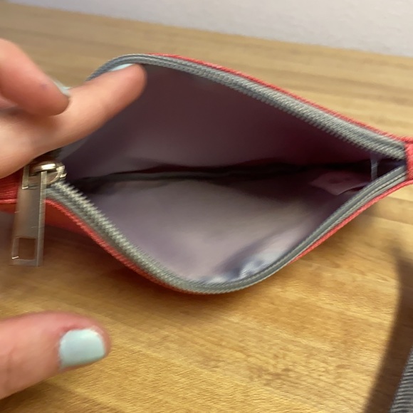 Maryland Wristlet - Picture 6 of 6